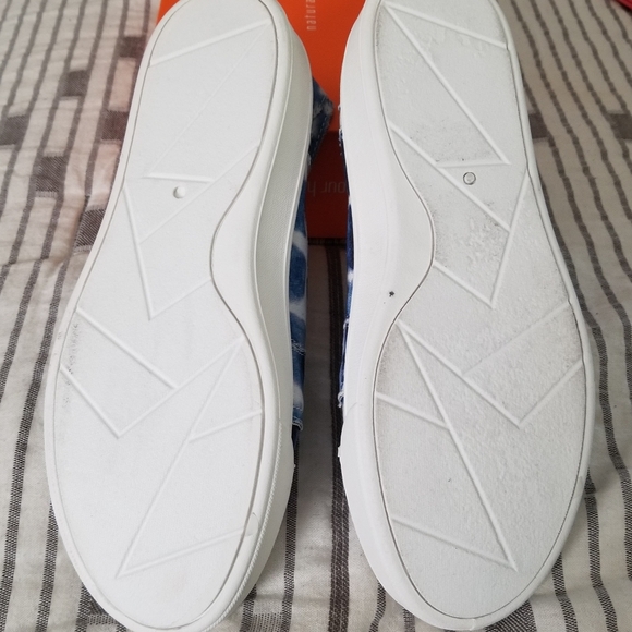 NWOT Sugar Tie dye tennis shoes size 7. - Picture 7 of 8